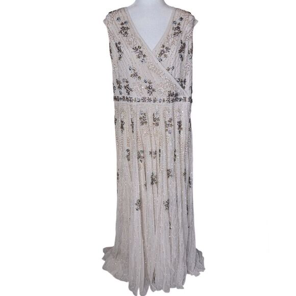 NWT MAC DUGGAL Embellished Wrap Over Cap Sleeve A-Line Gown 93575 Size 22 - Picture 5 of 12